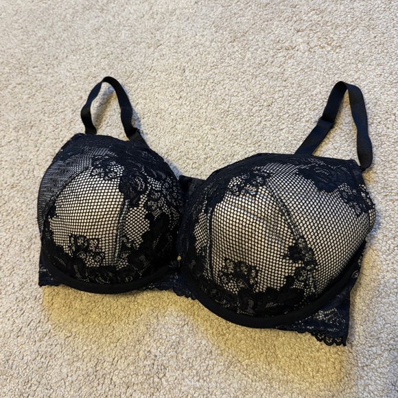 Torrid Floral Lace Bra Size 40DD Black & Nude - Picture 2 of 7